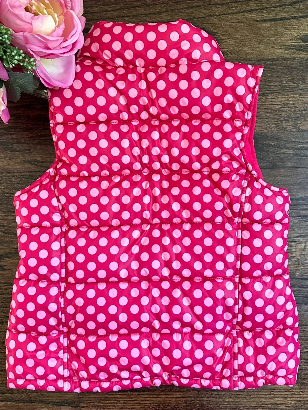Gap Kids fleece lined puffer vest, size 8